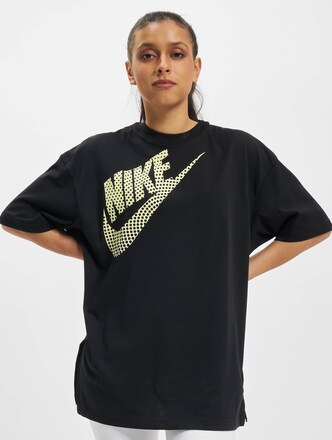 Nike Dot T-Shirt