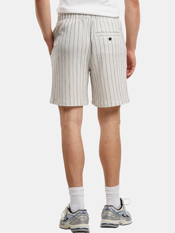 Striped Crinkle Resort-1