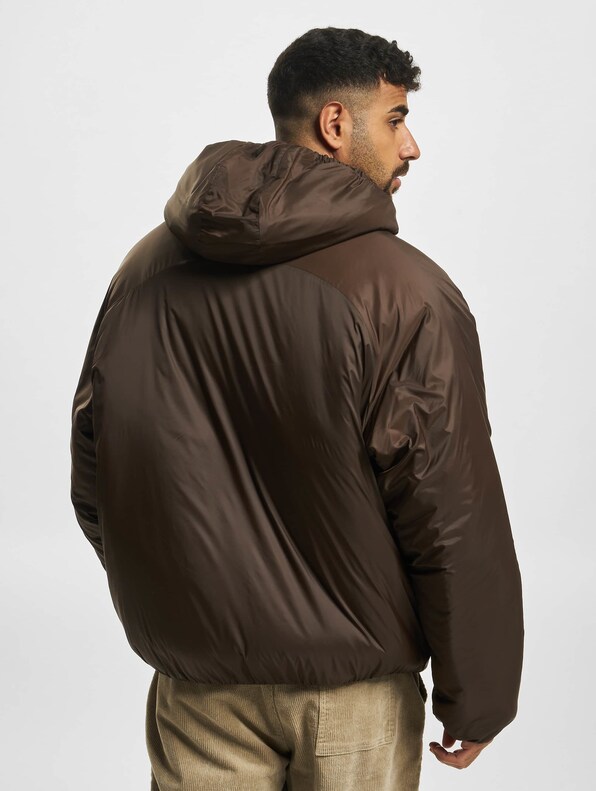 Script Logo Round Padded -1