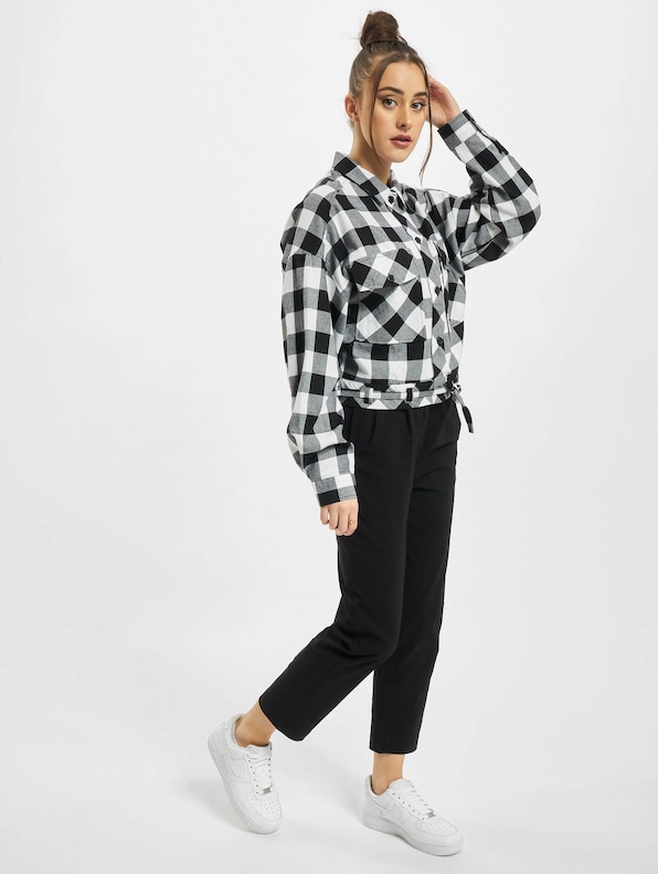 Ladies Short Oversized Check -6