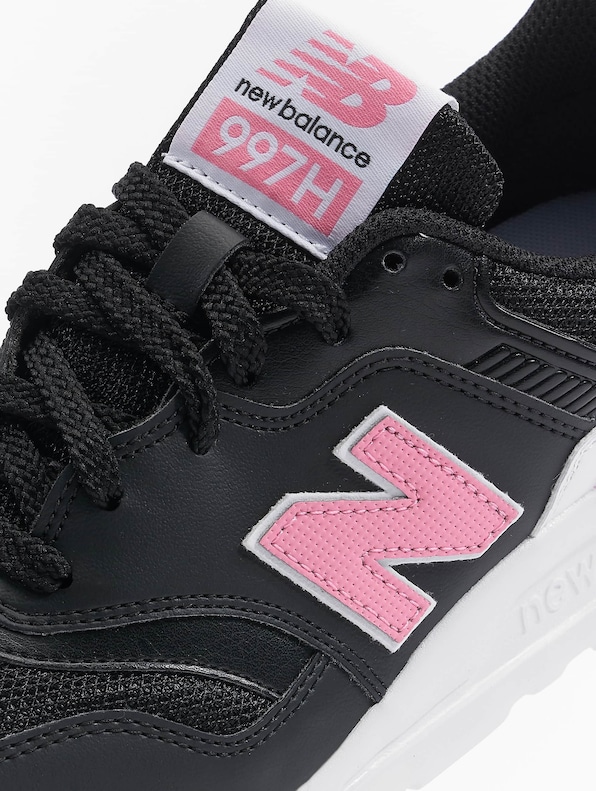 New Balance Sneakers-7