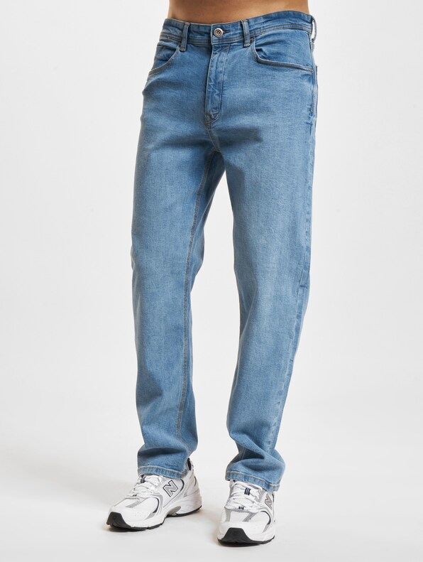 Straight Fit-2
