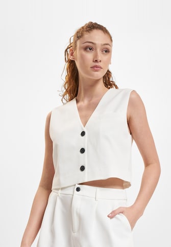 Abba Life Sleeveless Tailored Crop