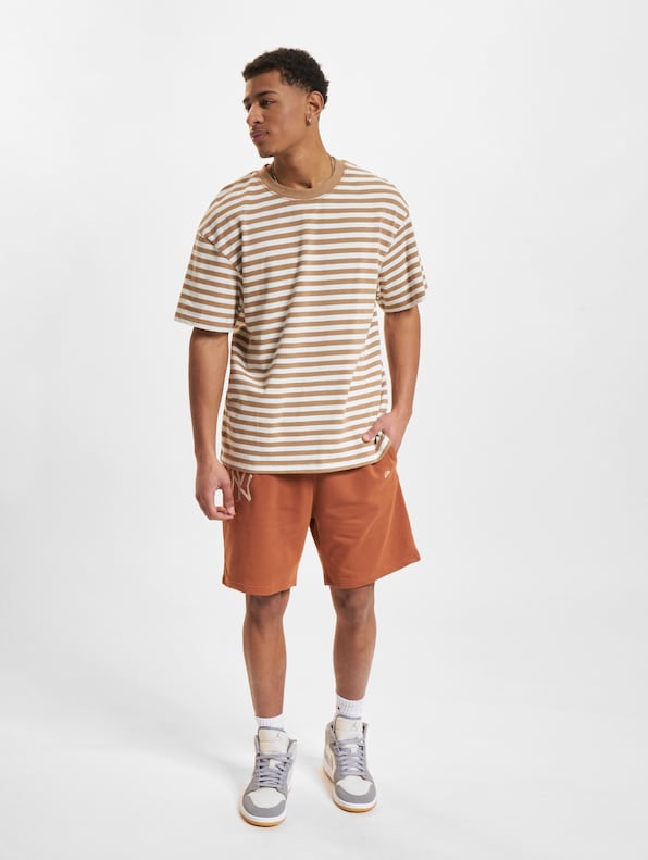 League Essential New York Yankees-6