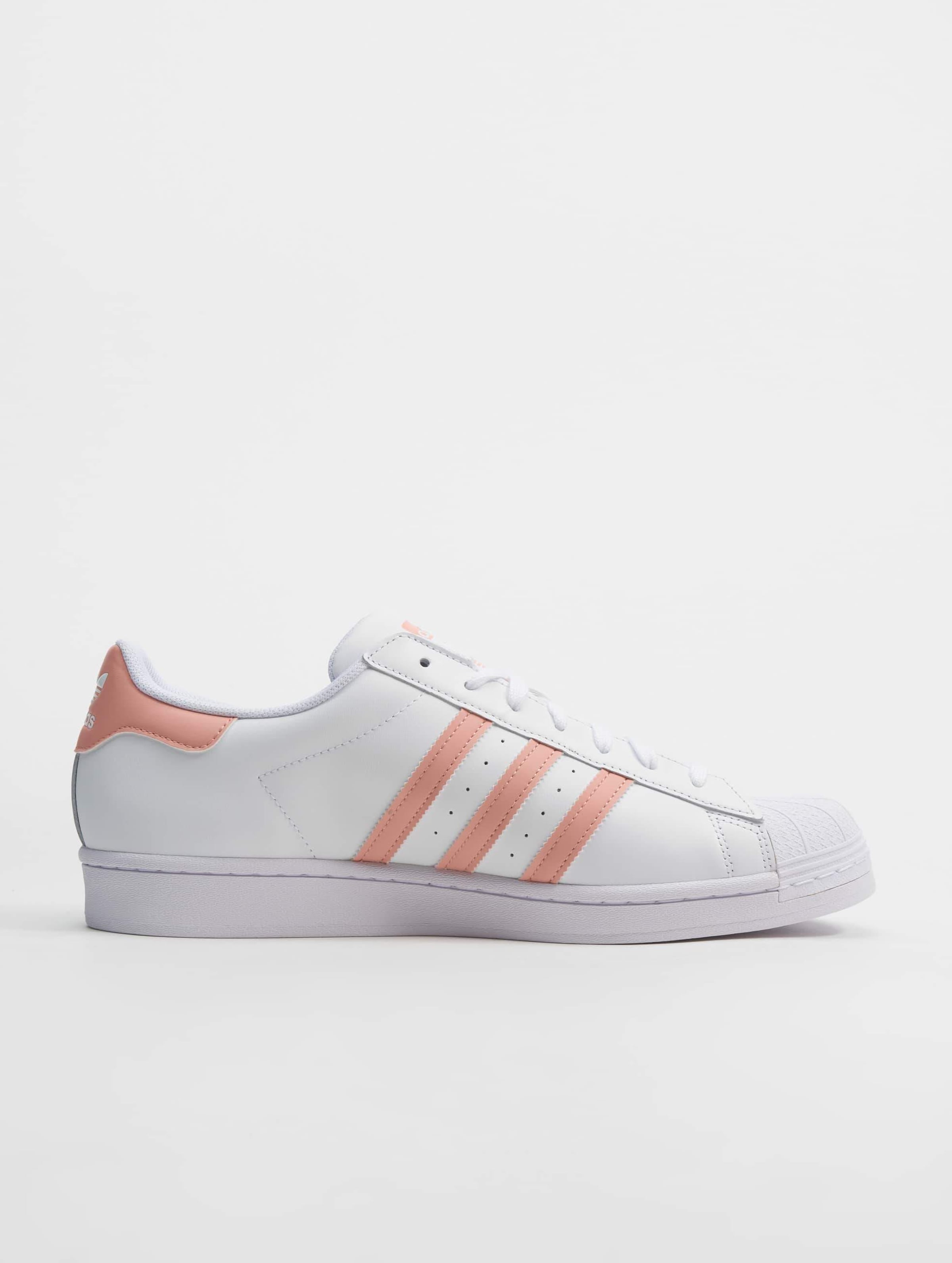 Adidas best sale superstar peach