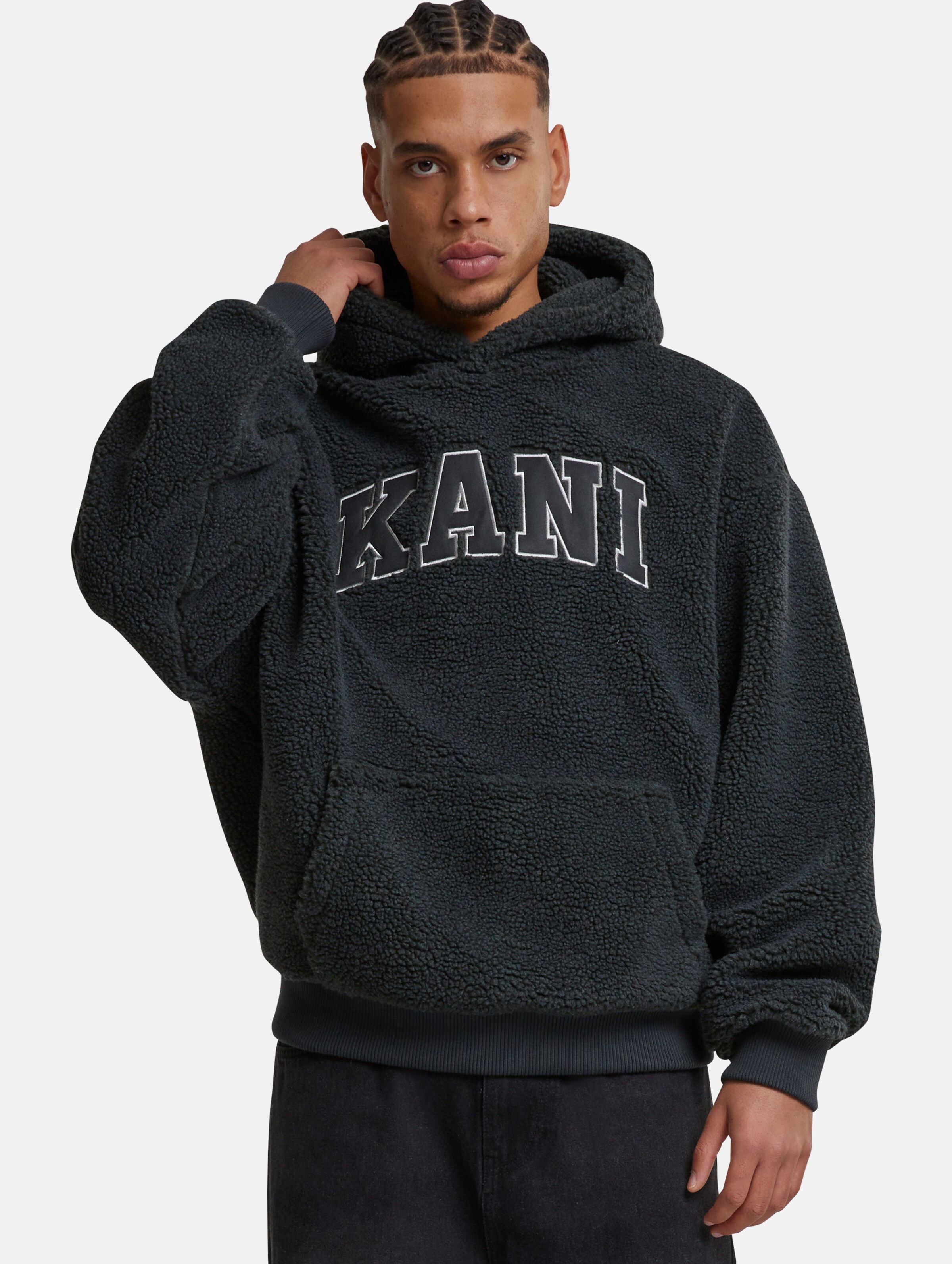 Karl Kani Serif Teddy Hoodies op kleur zwart, Maat XXL