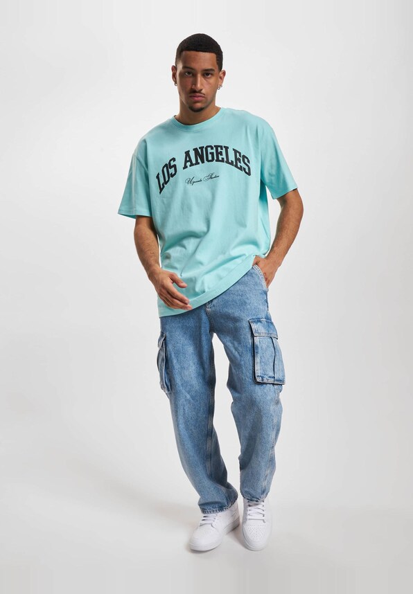 L.A. College Oversize -4