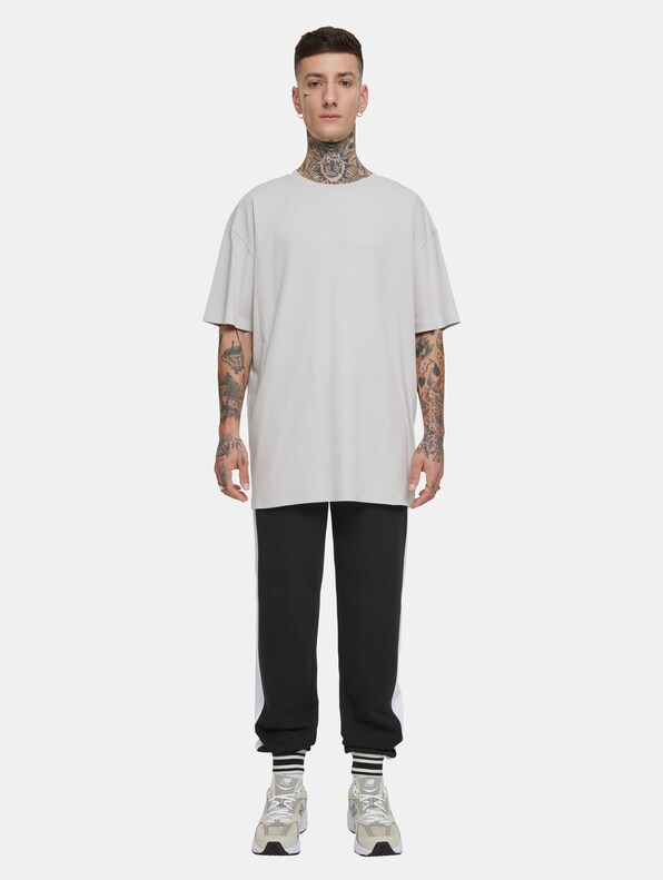 Urban Classics Retro Jogginghosen-3