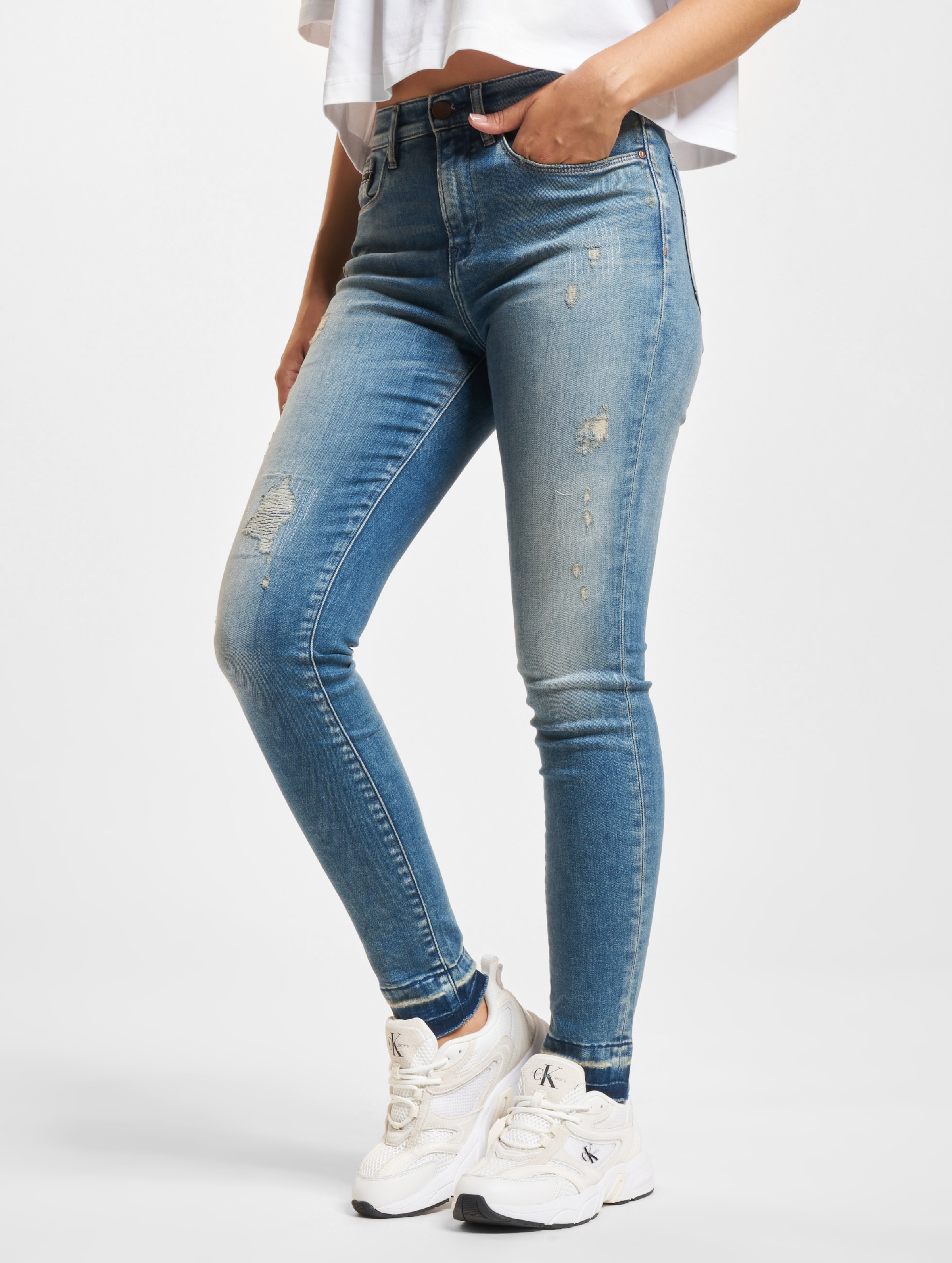 Calvin Klein Jeans HR Skinny Released op kleur blauw, Maat 25/32