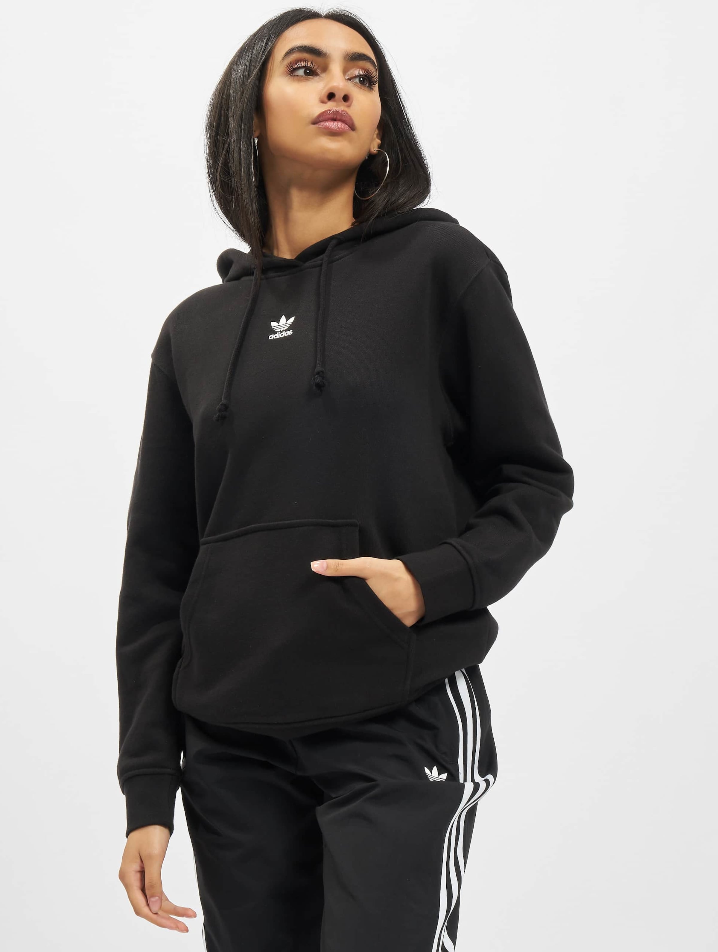 adidas Originals Adidas Adicolor Essentials Hoody Vrouwen op kleur zwart, Maat 32