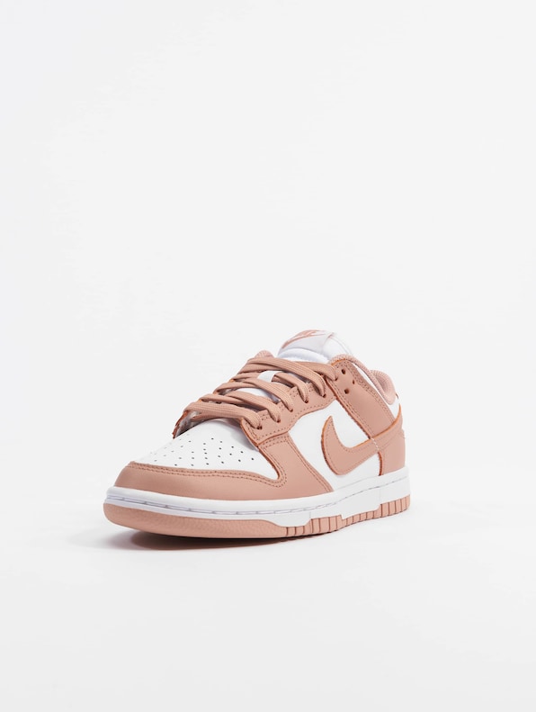 Dunk Low Rose Whisper-2