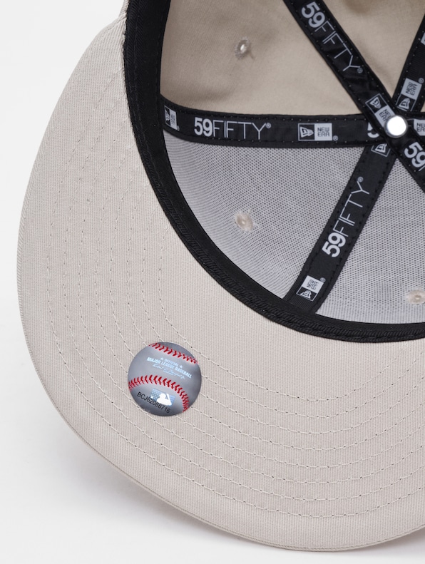 League Essential 59FIFTY New York Yankees-4