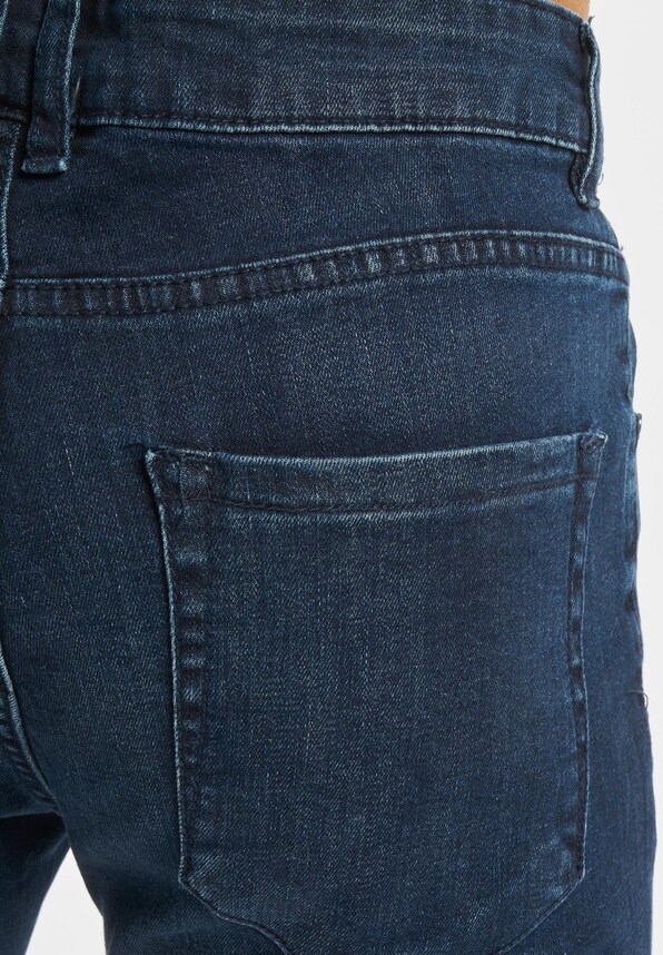 Knee Cut -3