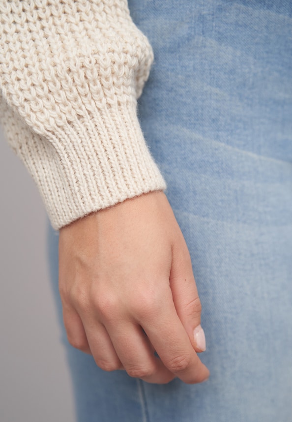 Knit Sweater with stripes-5