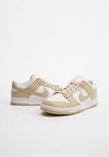 Nike Dunk Low Retro Sneakers