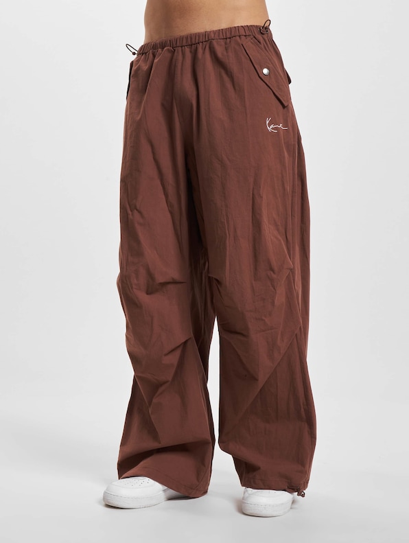 Small Signature Parachute-2