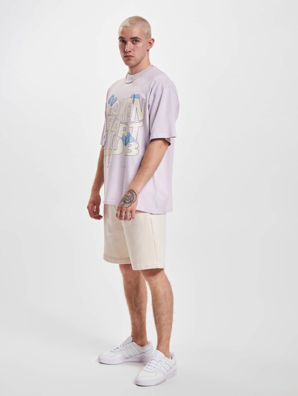 2Y Broken Heart Club Oversize Tee-4