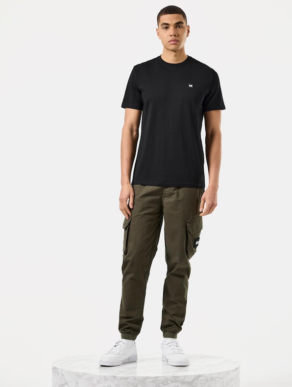 Weekend Offender CANNON BEACH BADGE TEE-2