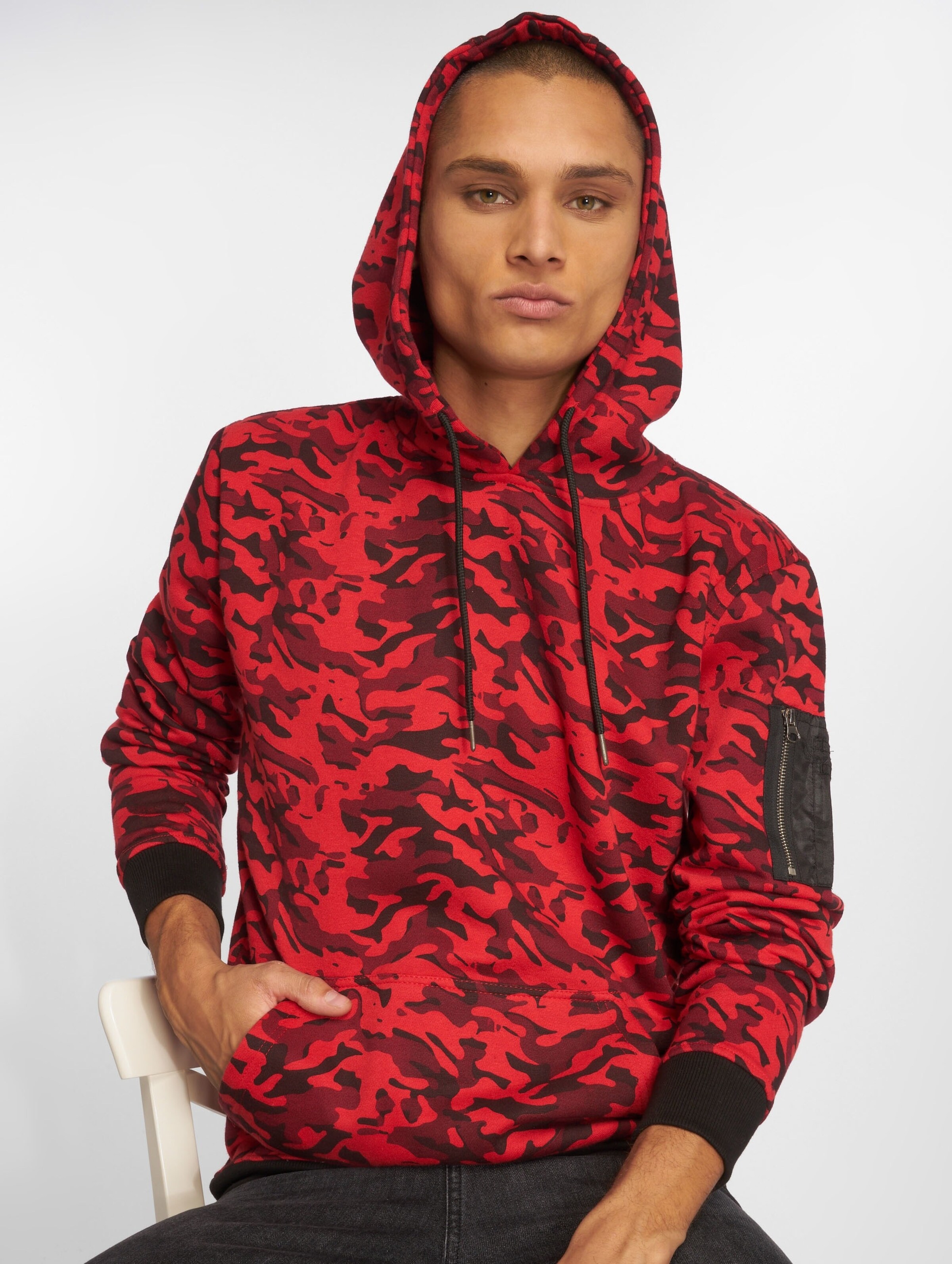 Sweat Camo Bomber DEFSHOP 60252