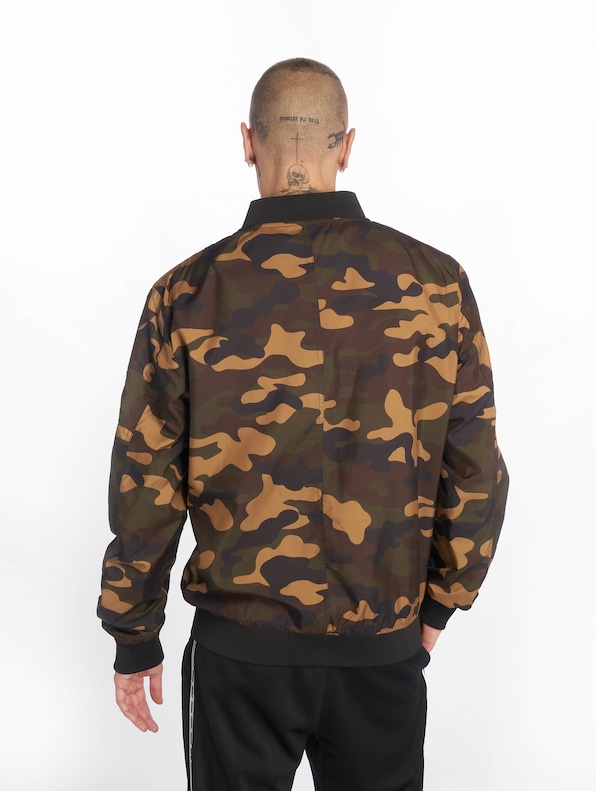Light Camo Bomber -1