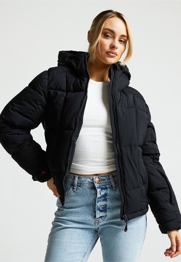 W GUILIA CROPPED-2