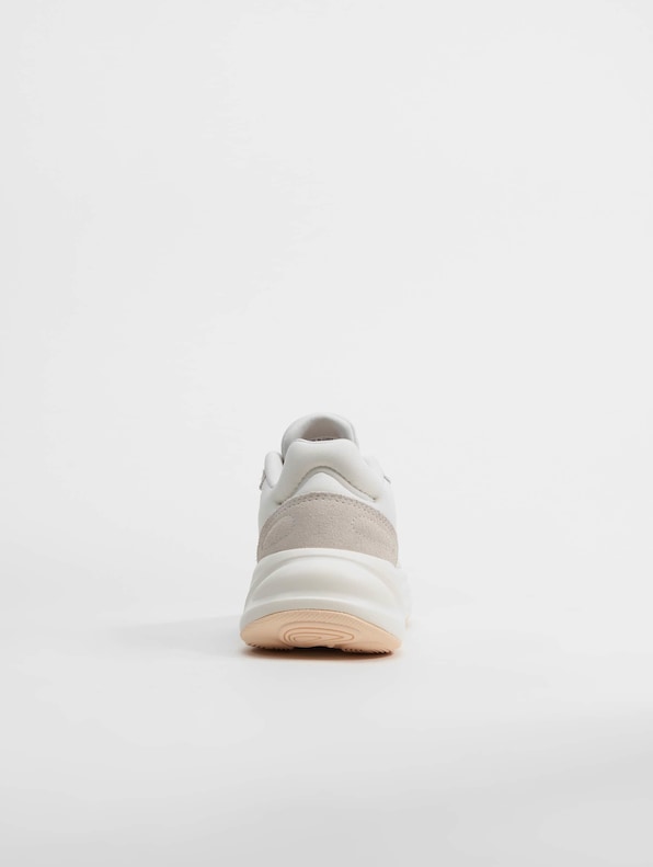 Ozelle -5