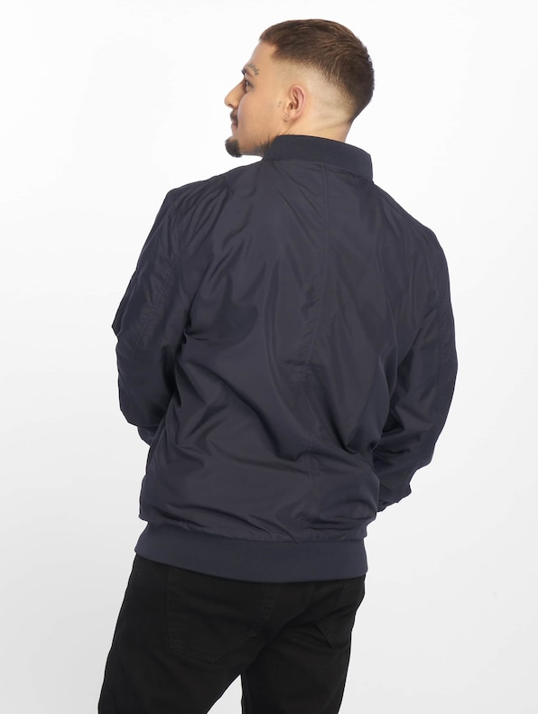 Light Bomber-1