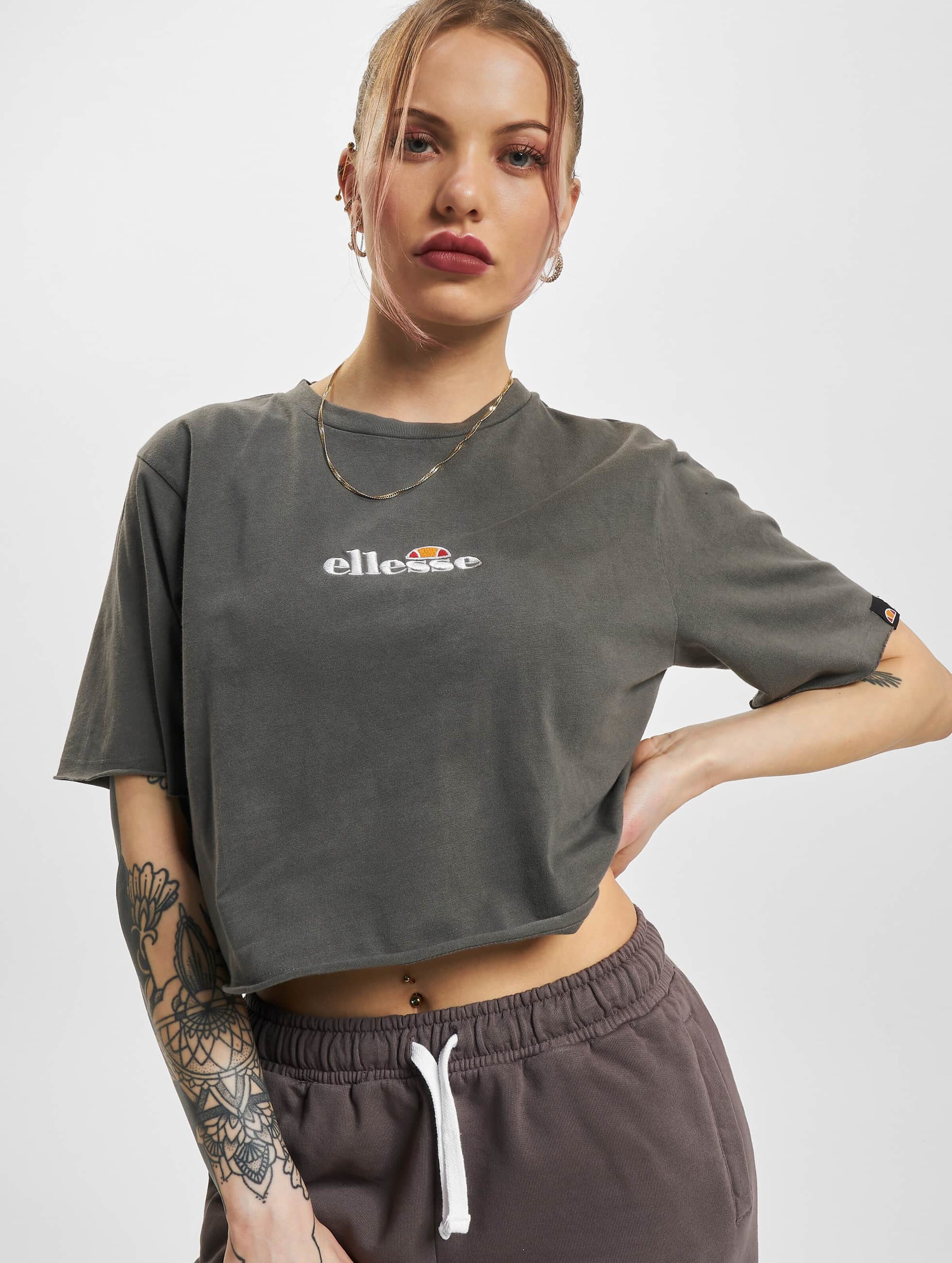 Pull clearance ellesse wish