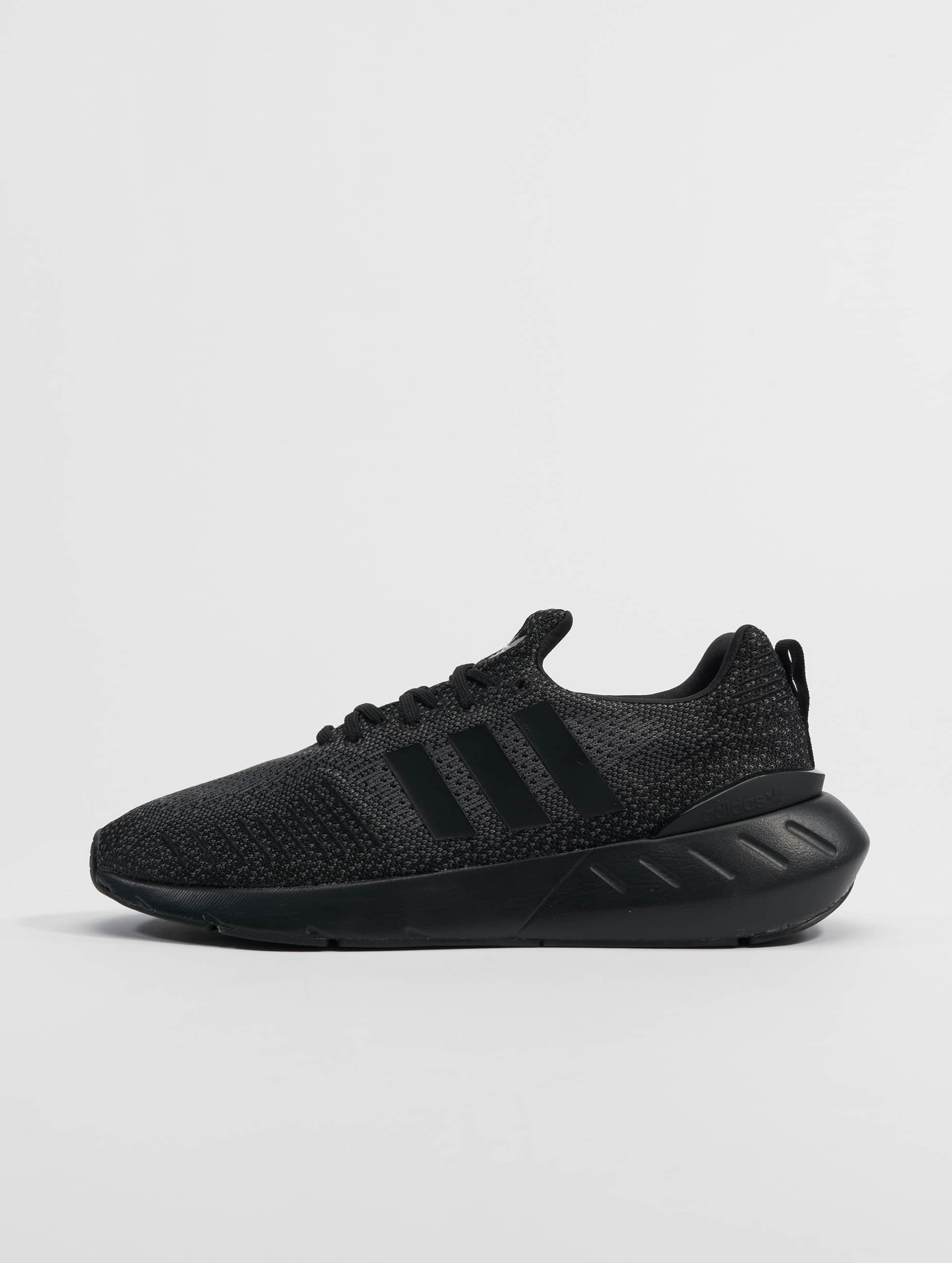 adidas swift run size 2