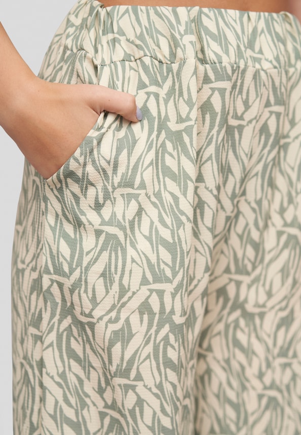 Summer Pants with aop leaf print-5