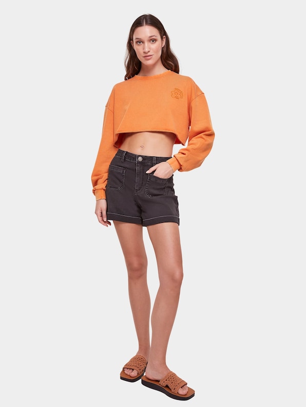 Ladies Cropped Flower Embroidery Terry-3