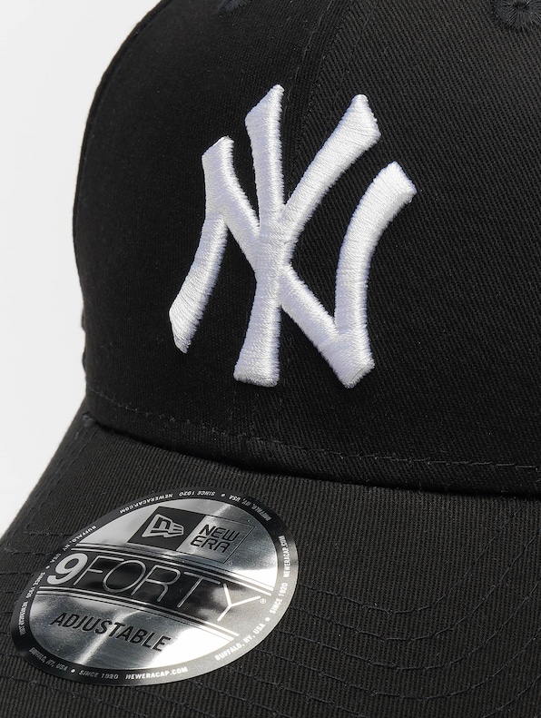 9Forty League Basic NY Yankees-3