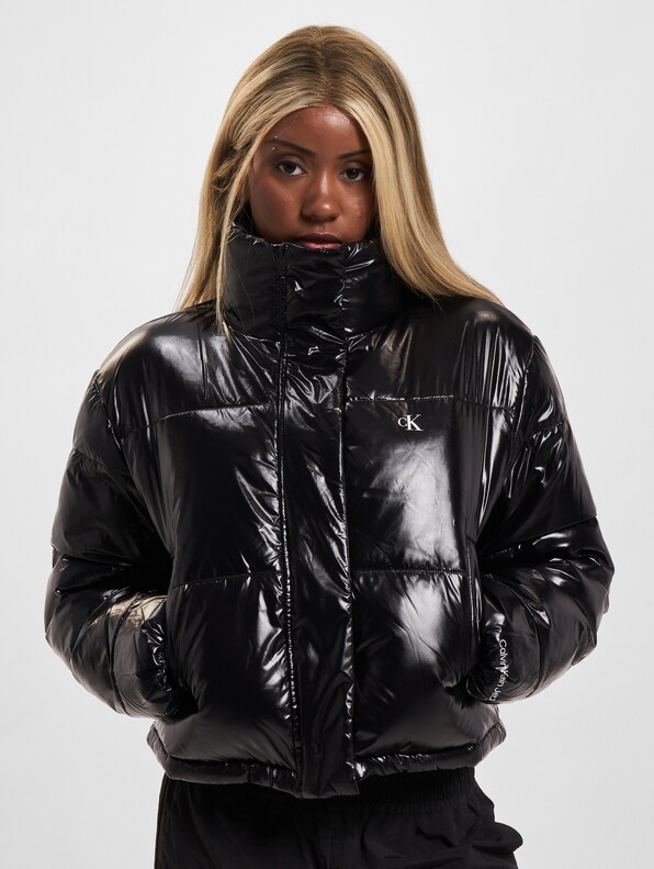 Calvin Klein Cropped Shiny Puffer Jackets-2