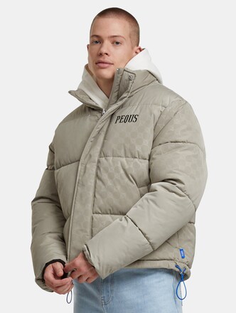 PEQUS Chest Logo Monogram Puffer Jackets