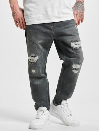 2Y Wesley  Straight Fit Jeans