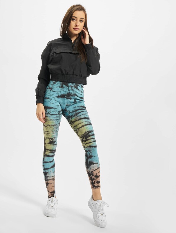 Cropped Crinkle Nylon Pull Over -5