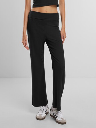 Ease Ribbed 
