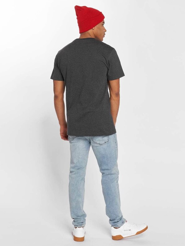 Moskau Tee-3