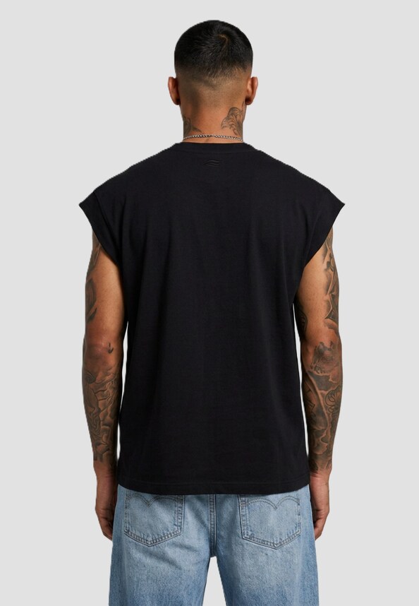 Muscle Distressed-1