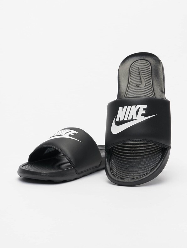 slider nike