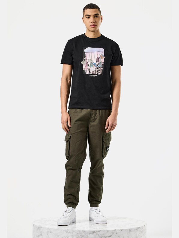 Weekend Offender TURF WARS GRAPHIC TEE-2