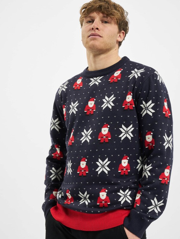 Nicolaus And Snowflakes-0