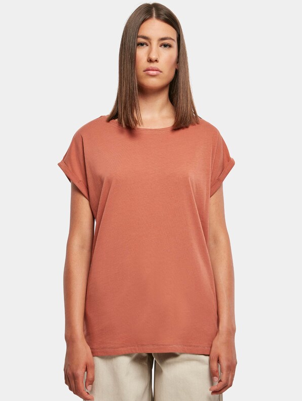 Extended Shoulder -2