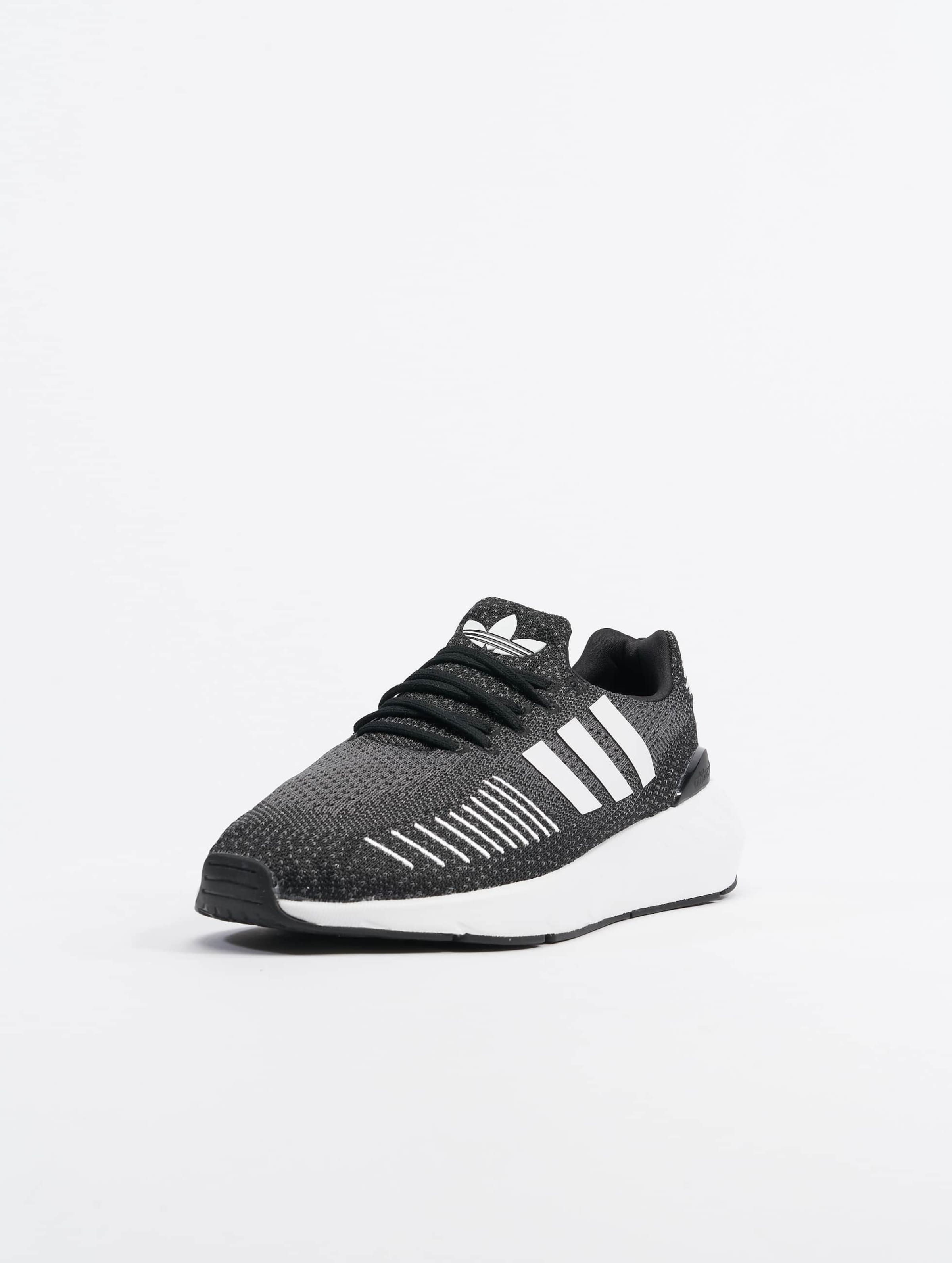 Adidas originals swift run womens black best sale