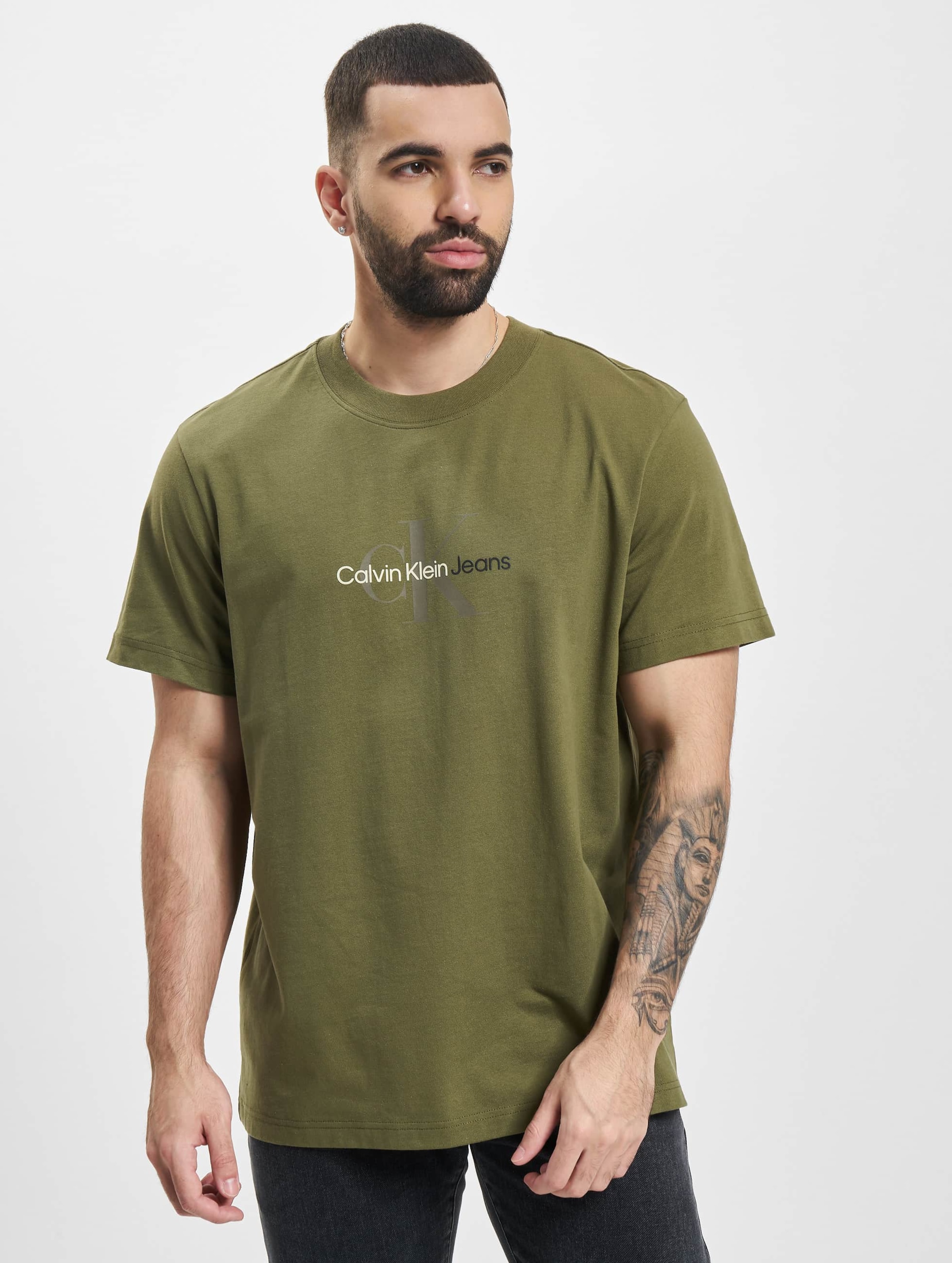 Calvin klein best sale green t shirt