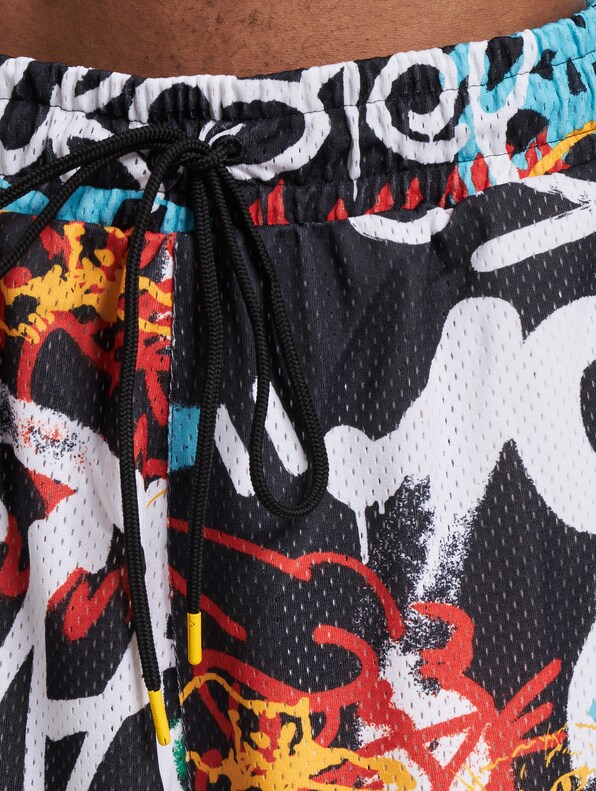 Puma Graffiti Shorts-3