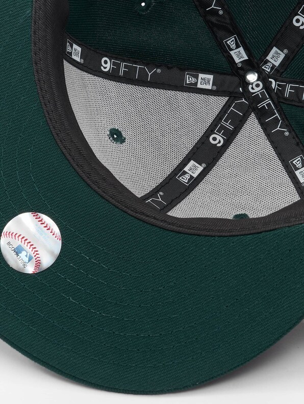 MLB New York Yankees League Essential 9Fifty -2