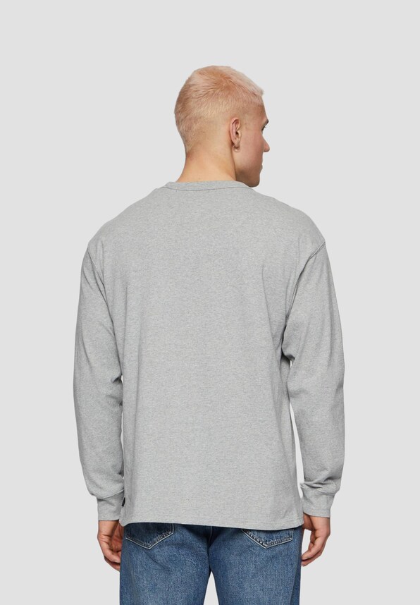 Sportswear Premium Essentials -1