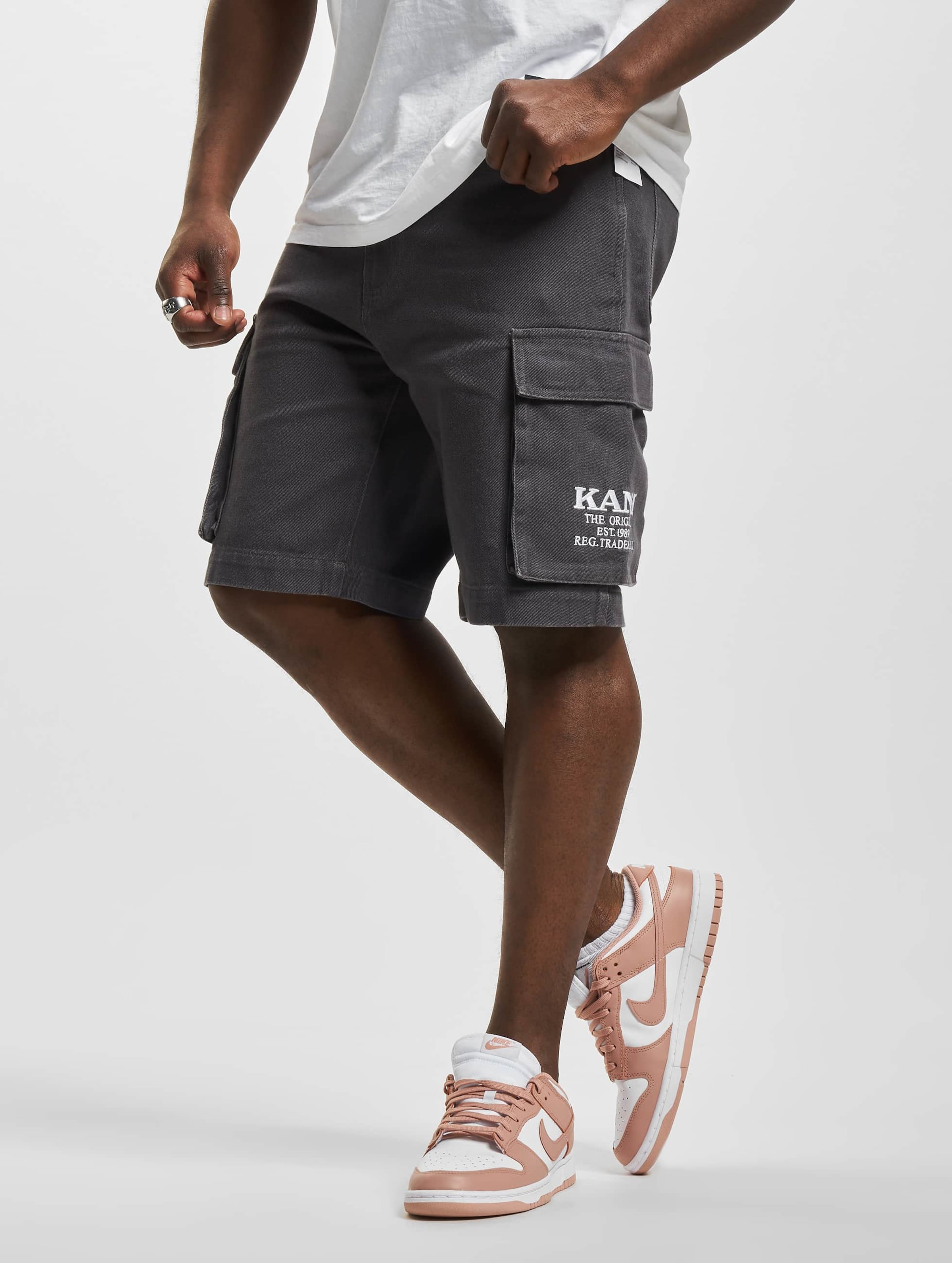 Karl Kani KM232-046-1 KK Small Signature Washed Cargo Shorts Mannen op kleur grijs, Maat XS