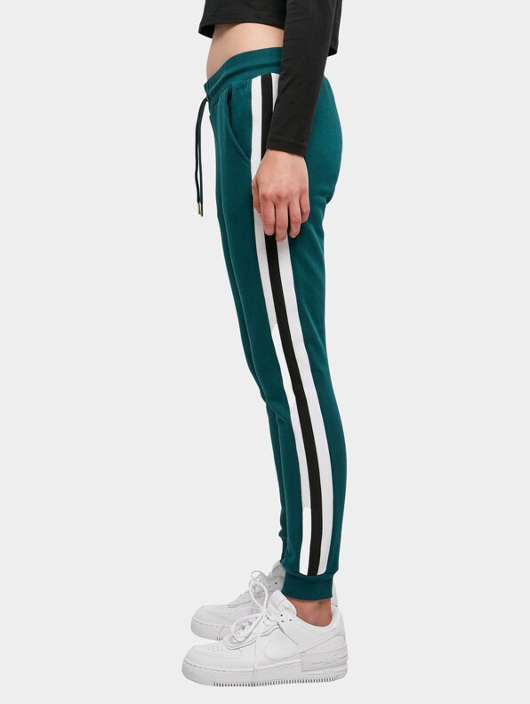 Ladies College Contrast-2